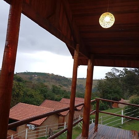 Chales Pedacim Du Ceu Bueno Brandão Exteriér fotografie