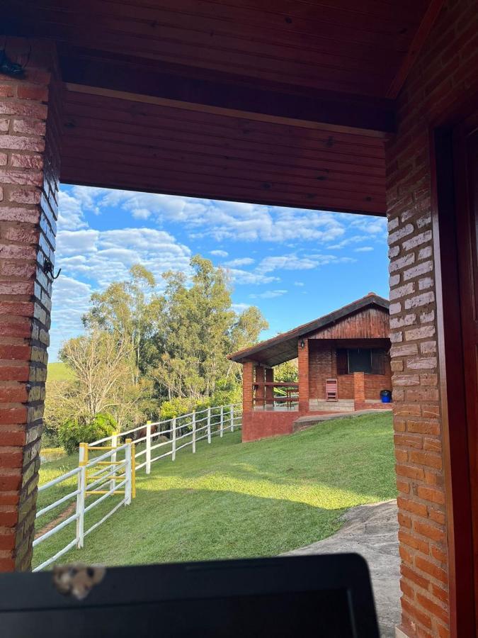 Chales Pedacim Du Ceu Bueno Brandão Exteriér fotografie