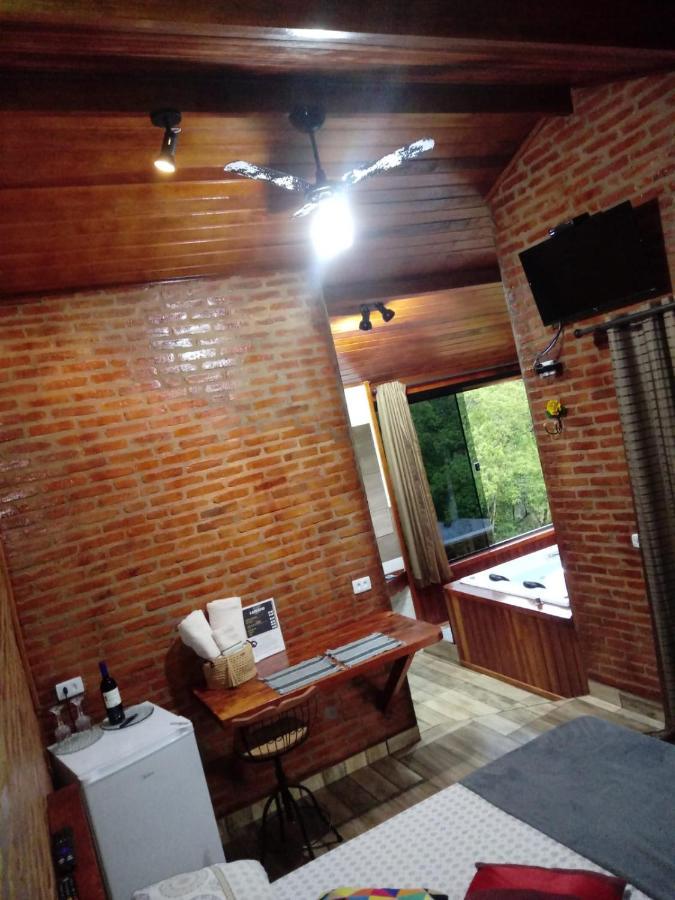 Chales Pedacim Du Ceu Bueno Brandão Exteriér fotografie