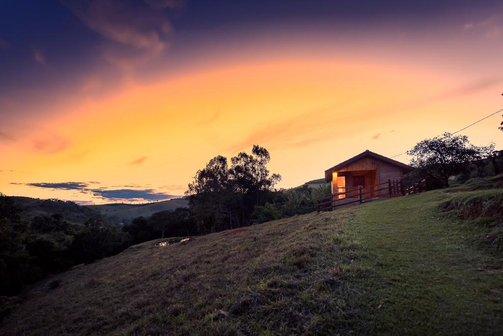 Chales Pedacim Du Ceu Bueno Brandão Exteriér fotografie