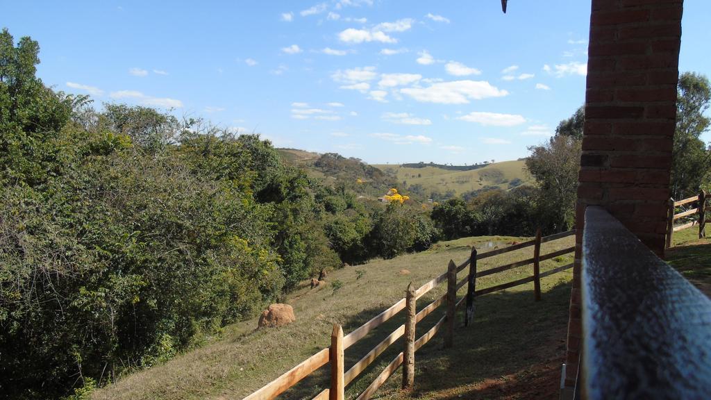 Chales Pedacim Du Ceu Bueno Brandão Exteriér fotografie